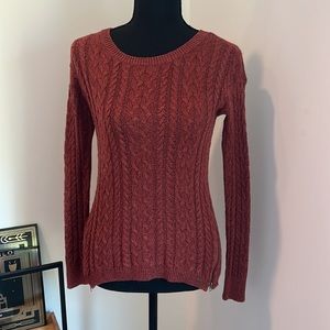 American eagle sweater size S